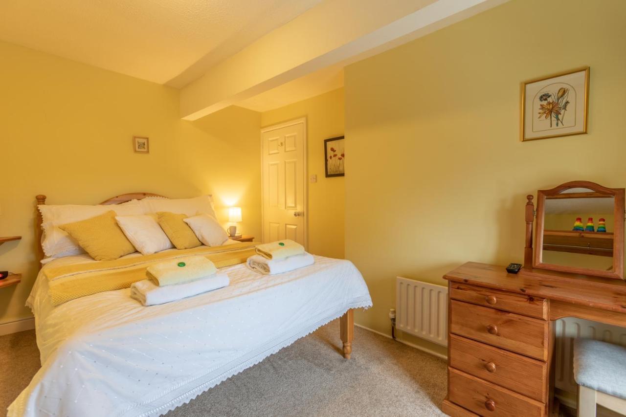Sylvie's Country North Devon Holiday home *